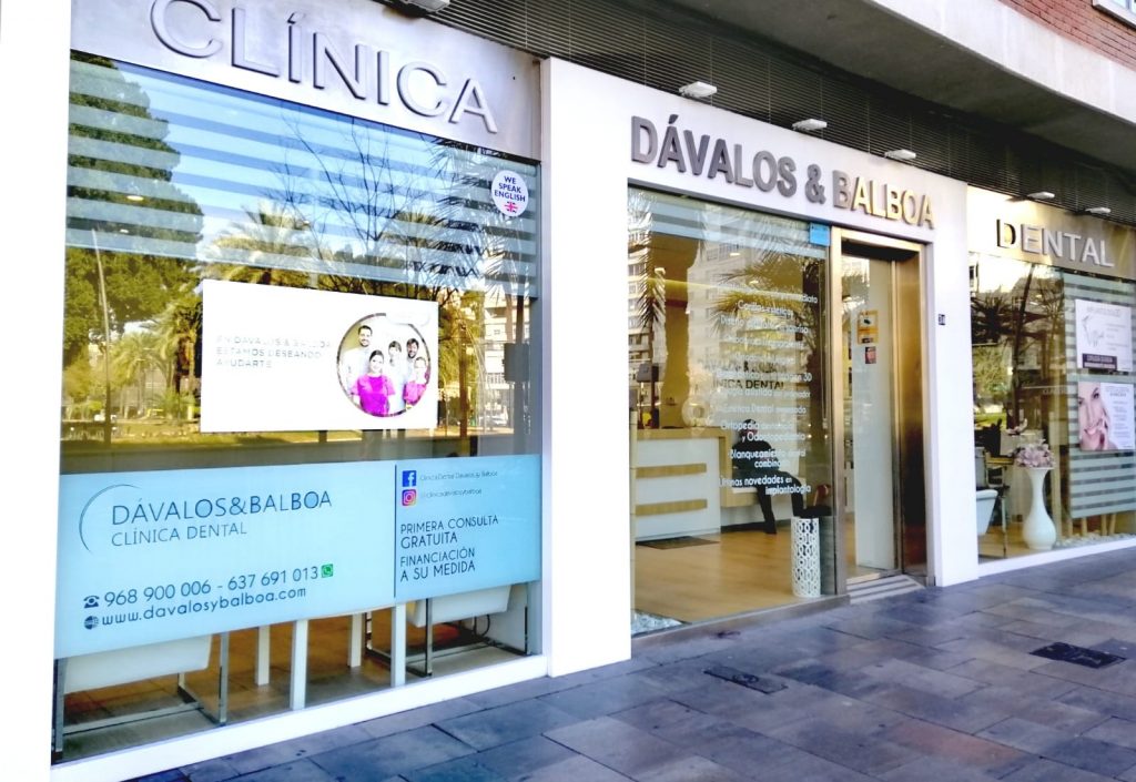 alt+Clínica dental en Murcia con atención en inglés CLÍNICA d&b